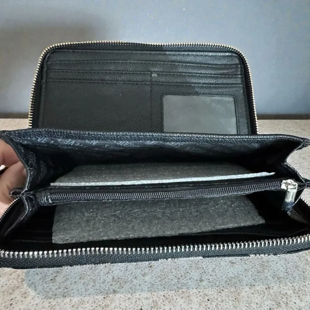 Steve Madden Zip Around Large Jacquard Wallet / NWT